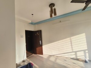 Room in 1 BHK Apartment at Naigaon West – for Rent