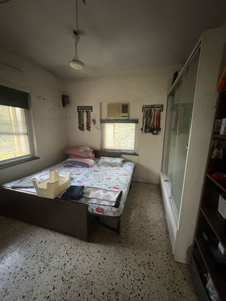  Parking, pestom-sagar-colony 1 Bedroom 550 Sq.Ft. Apartment In Chembur Mumbai 10783028