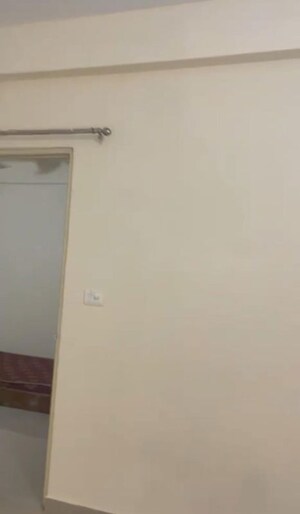 Room in 2 BHK Apartment at Pyramid Heights, Sector 85 – for Rent