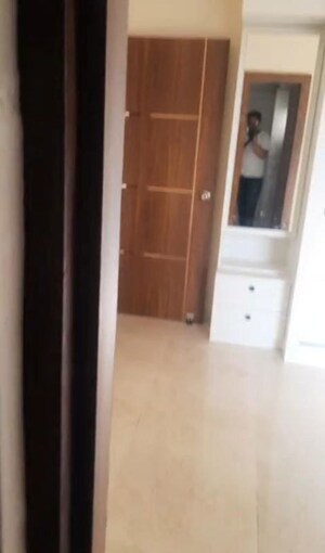 2 BHK Apartment For Rent in Pyramid Heights, Sector 85