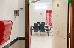   Pg at DB Orchid Suburbia, Kandivali West – for Rent
