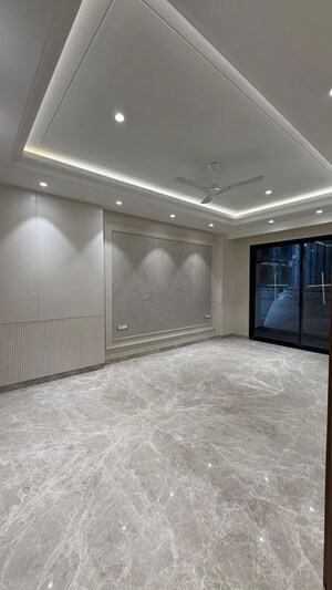 4 BHK Builder Floor For Sale in Sushant Lok I