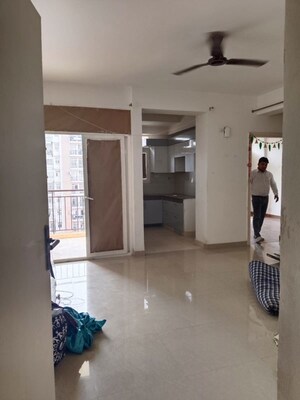 Living Room in 3 BHK Apartment at Umang Summer Palms, Sector 86 – for Sale