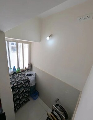 Room in 2 BHK Apartment at Kumar Megapolis Springs, Hinjewadi – for Rent