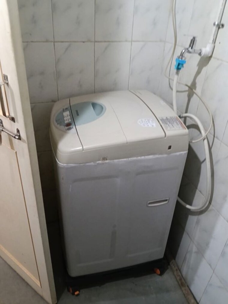 Bathroom, aundh 2 Bedroom 780 Sq.Ft. Apartment In Aundh Pune 10783111
