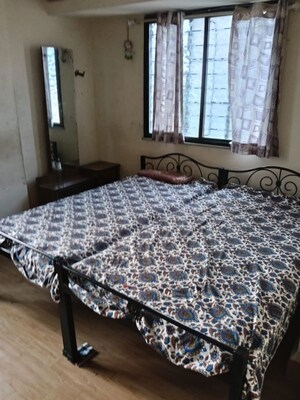 Bedroom in 2 BHK Apartment at Aundh – for Rent