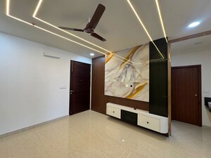 3 BHK Apartment For Rent in GHR Titania, Kondapur