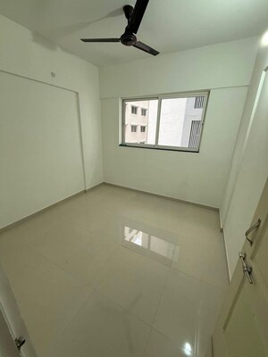 Room in 2 BHK Apartment at Kolte Patil Life Republic, Hinjewadi – for Rent