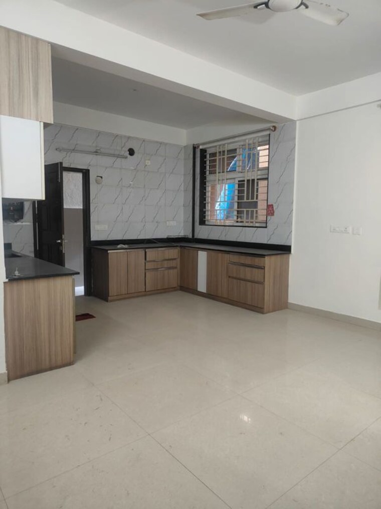 Room, kumara-sampurna 4 Bedroom 3000 Sq.Ft. Apartment In Seshadripuram Bangalore 10783134