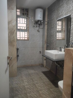 Bathroom in 4 BHK Apartment at Kumara Sampurna, Seshadripuram – for Rent