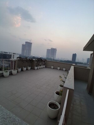 Staircase in 4 BHK Apartment at Adani Samsara Vilasa, Sector 63 – for Rent