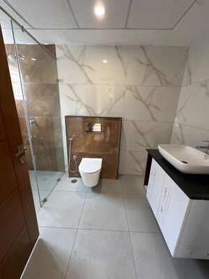 Bathroom in 4 BHK Apartment at Sterling Brunton, Mg Road – for Rent