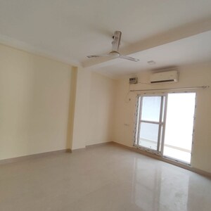 Room in 3 BHK Builder Floor at Chattarpur – for Rent