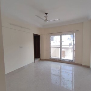 Room in 3 BHK Builder Floor at Chattarpur – for Rent