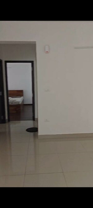 Room in 2 BHK Apartment at Godrej Eternity, Kanakapura Road – for Rent