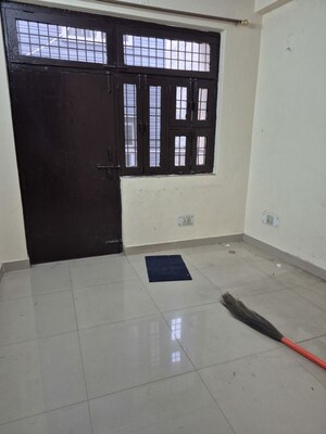 Bedroom in 2.5 BHK Builder Floor at Mayur Vihar – for Rent