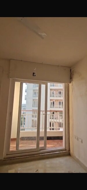 2 BHK Apartment For Rent in Rishita Mulberry Heights, Sushant Golf City