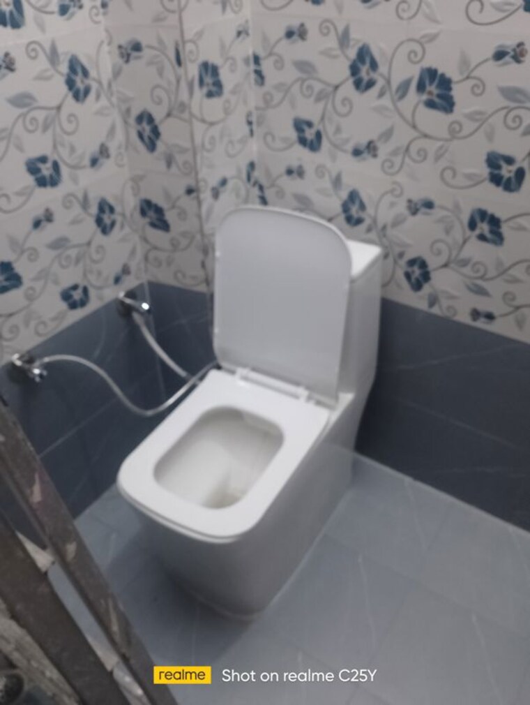 Bathroom, sidcul 3 Bedroom 1200 Sq.Ft. Independent House In Sidcul Haridwar 10783250