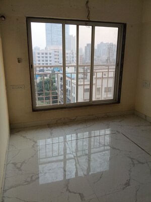 2 BHK Apartment For Sale in Royal Eksar Apartment, Borivali West