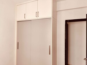 Room in 3 BHK Apartment at Shriram 107 South East, Attibele – for Rent