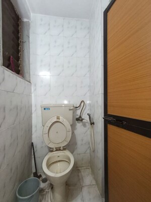 Bathroom in 1 BHK Apartment at Ic Colony – for Rent