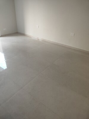 Room in 3 BHK Apartment at Shree Vardhman Victoria, Sector 70 – for Sale