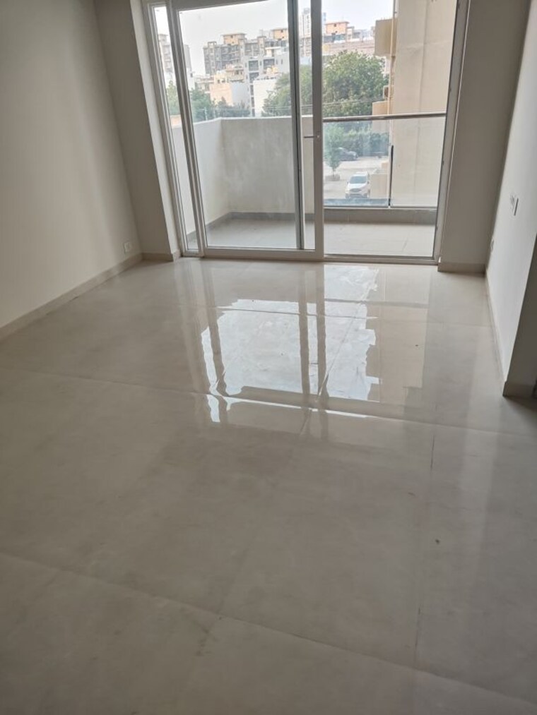 Room, shree-vardhman-victoria 3 Bedroom 1950 Sq.Ft. Apartment In Sector 70 Gurgaon 10783511