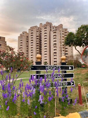2 BHK Apartment – Exterior View View at The Retreat Gurgaon, Sector 41 - for Rent