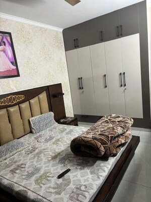 Bedroom in 2 BHK Apartment at Unitech Heritage City, Sector 25 – for Rent
