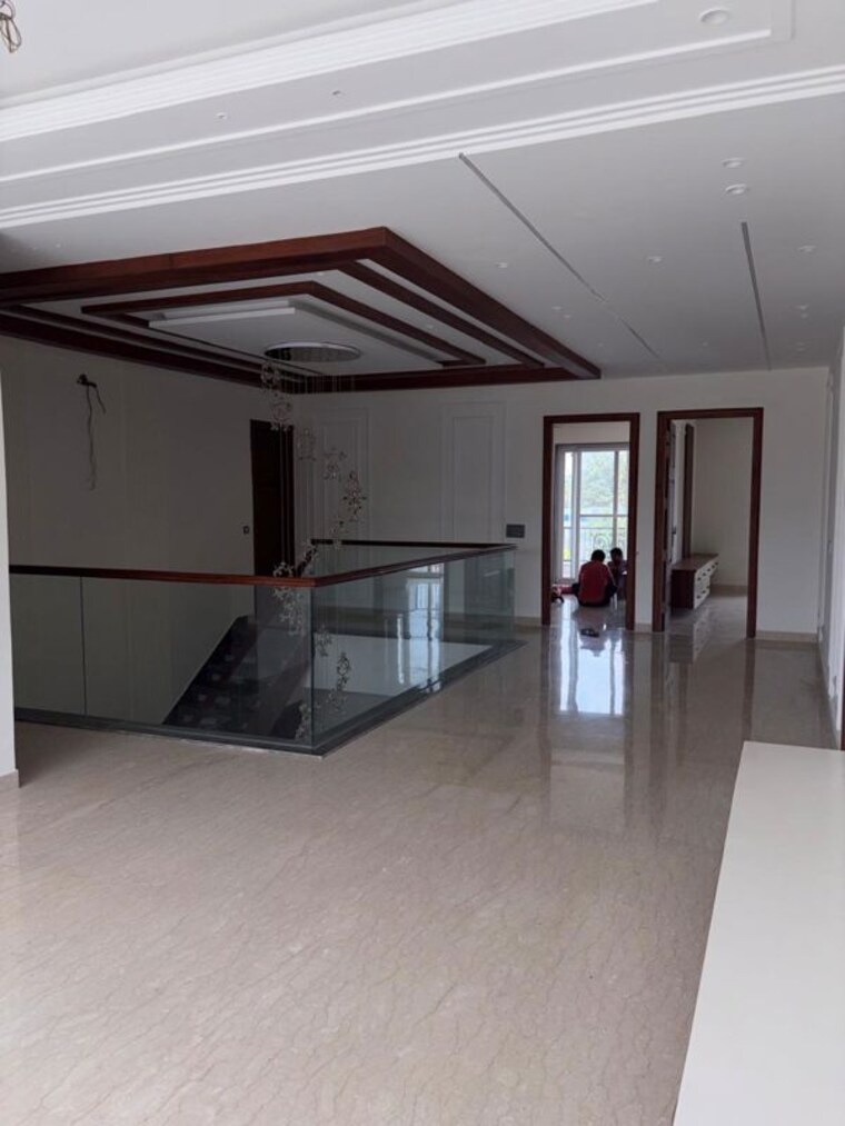 Room, aerocity 5 Bedroom 306 Sq.Yd. Independent House In Aerocity Mohali 10783698