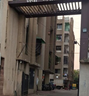  Apartment For Sale in Ramol
