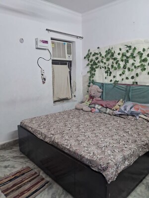 2 BHK Builder Floor For Sale in Raja Puri
