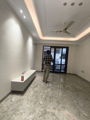 Living Room in 3 BHK Builder Floor at Sushant Lok I – for Rent