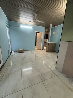 Bathroom in 1 BHK Builder Floor at Saket – for Rent