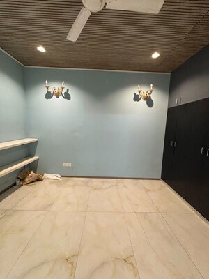 Room in 1 BHK Builder Floor at Saket – for Rent