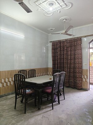 Living Room in 1 BHK Independent House at Sector 31 – for Rent
