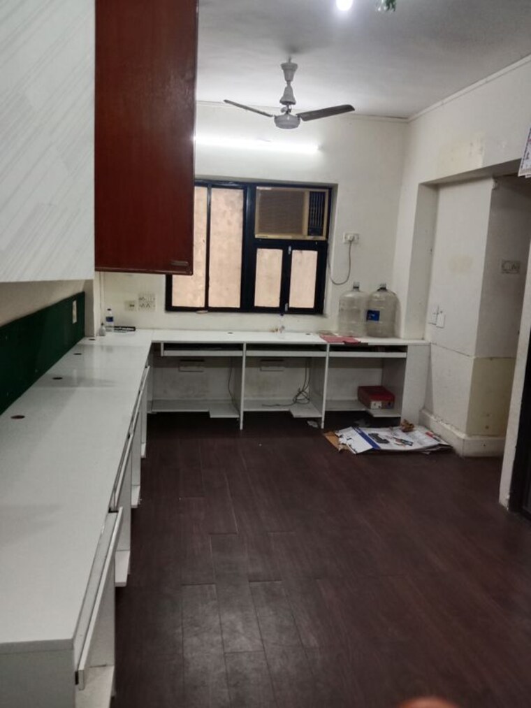 Team Area, gurukrupa-chs-dadar Commercial Office Space 276 Sq.Ft. In Dadar West Mumbai 10783831