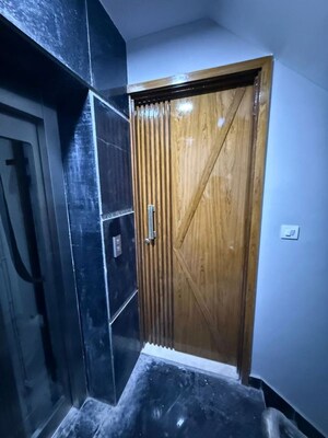  2 BHK Builder Floor at Sant Nagar – for Sale