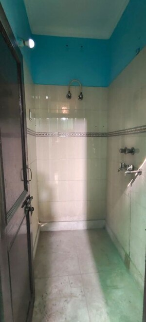 Bathroom in 1 BHK Builder Floor at Dwarka Mor – for Rent