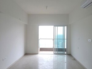 Room in 2.5 BHK Apartment at L & T Rejuve 360 Tower A, Mulund West – for Sale