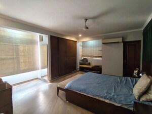 Bedroom in 3 BHK Builder Floor at Panchsheel Park – for Rent