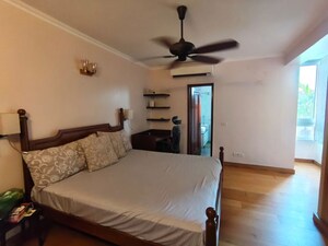 Bedroom in 3 BHK Builder Floor at Panchsheel Park – for Rent