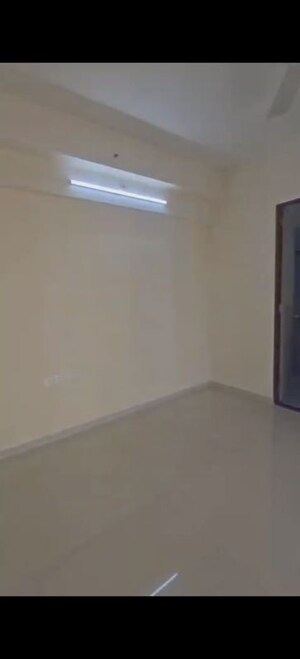 Room in 2 BHK Apartment at Ashar Axis, Majiwada – for Rent