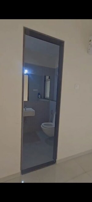 Furnished Amenities in 2 BHK Apartment at Ashar Axis, Majiwada – for Rent