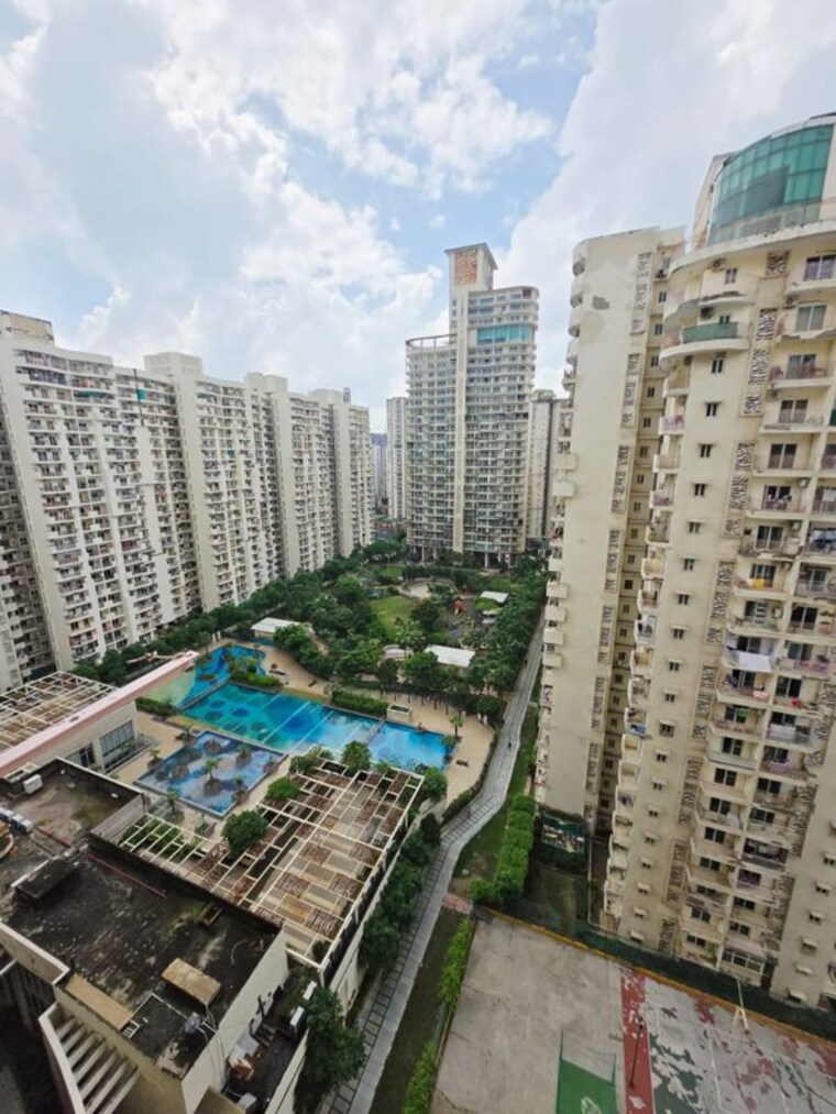 Exterior View, mahagun-manor 2 Bedroom 1225 Sq.Ft. Apartment In Sector 50 Noida 10783888