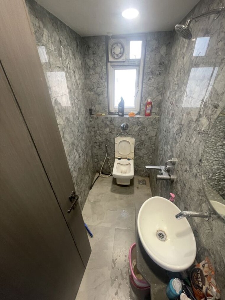 Bathroom, gurukrupa-jayantam 2 Bedroom 672 Sq.Ft. Apartment In Ghatkopar East Mumbai 10783895
