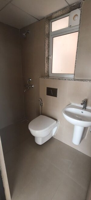 Bathroom in 1.5 BHK Apartment at Runwal Forest Orchid, Kanjurmarg West – for Rent