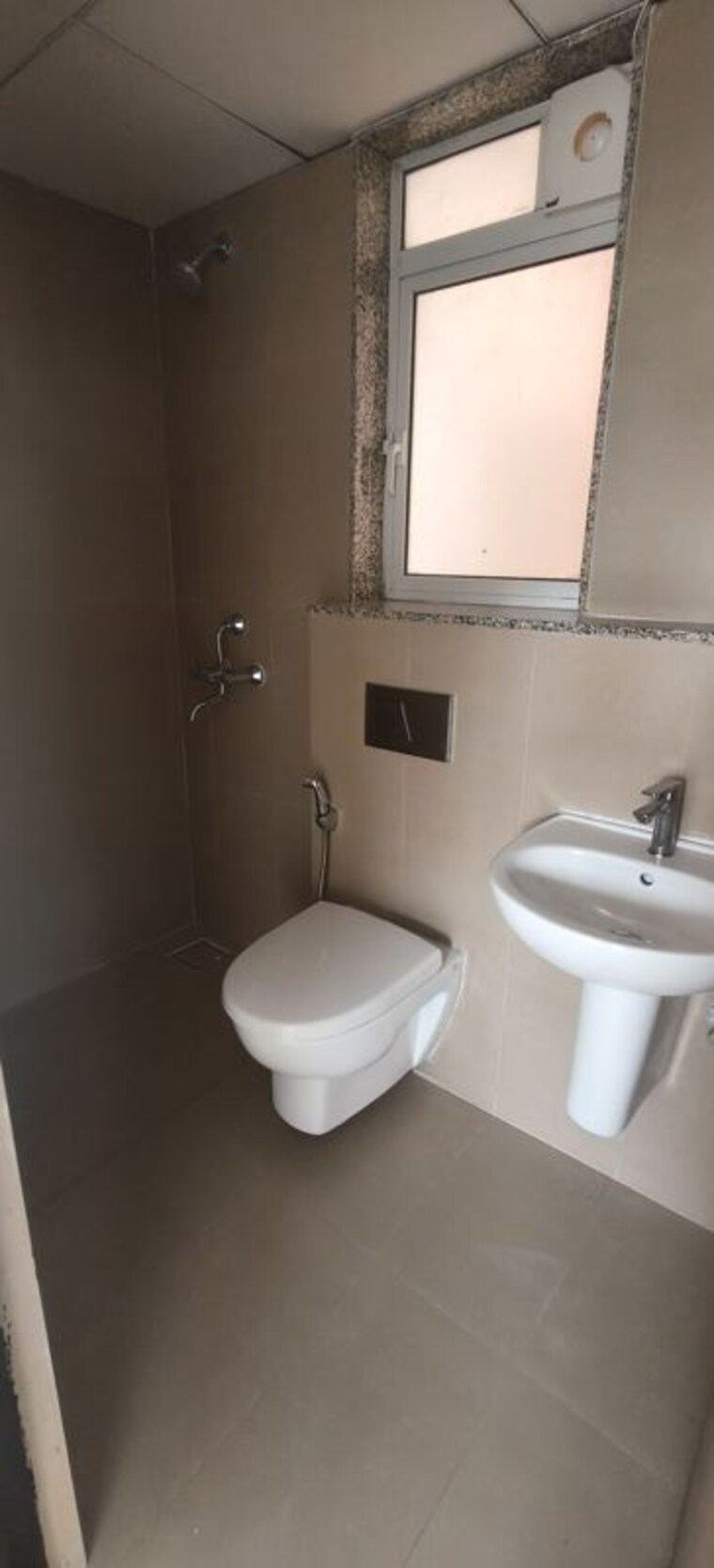 Bathroom, runwal-forest-orchid 1.5 Bedroom 580 Sq.Ft. Apartment In Kanjurmarg West Mumbai 10783897