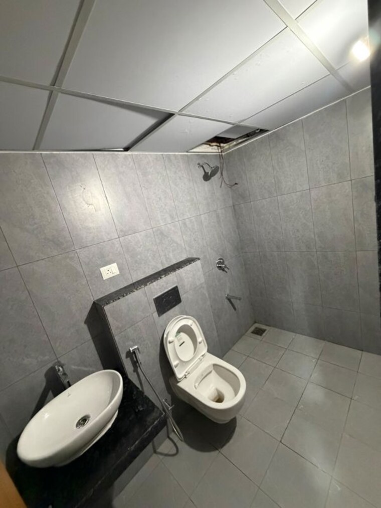 Bathroom, gera-planet-of-joy 3 Bedroom 1350 Sq.Ft. Apartment In Kharadi Pune 10783903