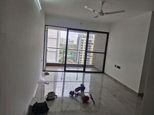 Room in 2 BHK Apartment at Unique Youtopia, Kharadi – for Rent